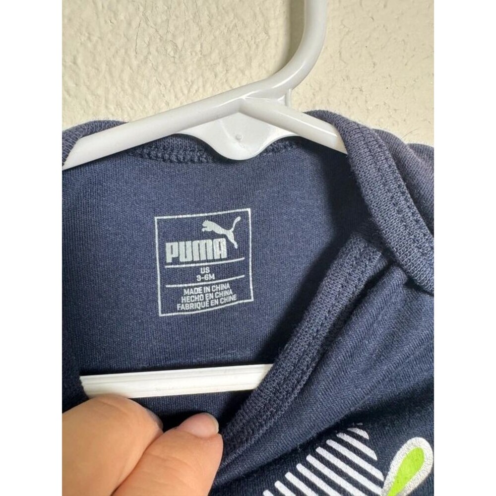 Set of 2 Puma Grey/Navy Bodysuit/Onsie Boys size 3/6M Bundle - Picture 8 of 10